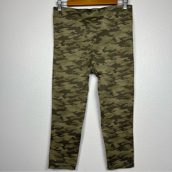 EUC Spanx Look at Me Now Leggings - 2X - Picture 2 of 3